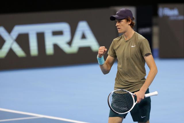 阿尔巴尼亚中场：比赛70分钟内，我们与英格兰的水平不相上下