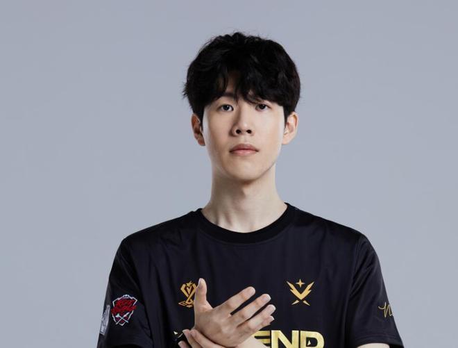 四川女篮的 四川女篮的